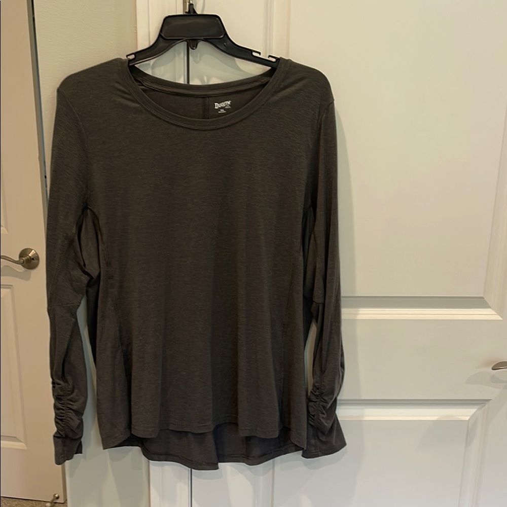 Duluth Dark Gray Women's Top, cute ruched sleeves, size xxl
